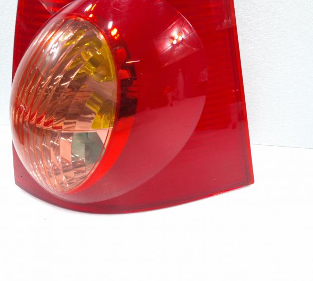 STOP FANALE POSTERIORE DESTRO PEUGEOT 107 1° Serie 81550-0H040 (05) - Foto 14
