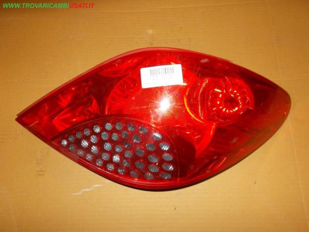 FANALE POST.D. A LED 09  PEUGEOT 207 (Sup.Int.Rt) (A7) 3 porte / 5 porte  Parti elettriche  Fanaleria  Fanali  Fanale post. sx. PEUGEOT - 207 3 porte