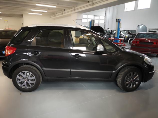 Fiat Sedici 2.0 MJT 16V DPF 4x4 Experience - Foto 3