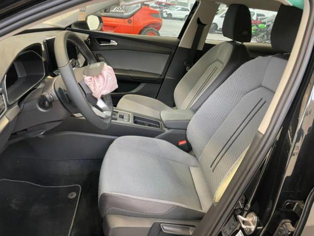 SEAT Leon SPORTSTOURER 2.0 TDI 150CV DSG STYLE rif. 23722584 - Foto 10