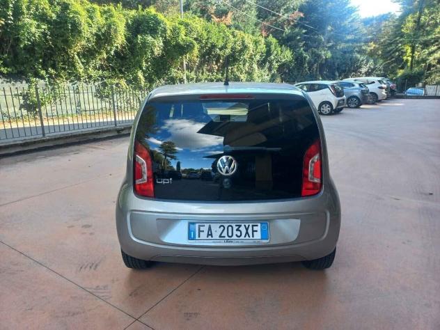 Volkswagen up! 1.0 75 CV 5p. high - Foto 6
