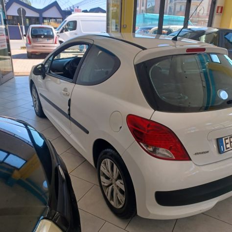 170188 PEUGEOT 207 1.4 HDI PER NEOPATENTATI - Foto 10