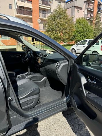 vendo nissan Xtrail 1600 cv - Foto 7