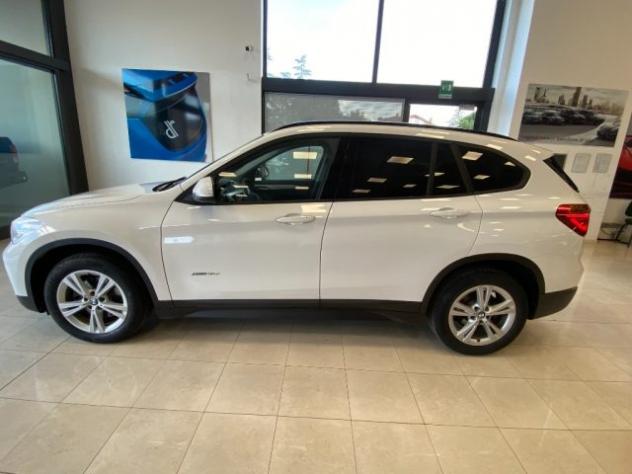 BMW X1 sDrive18d Business rif. 23834010 - Foto 3