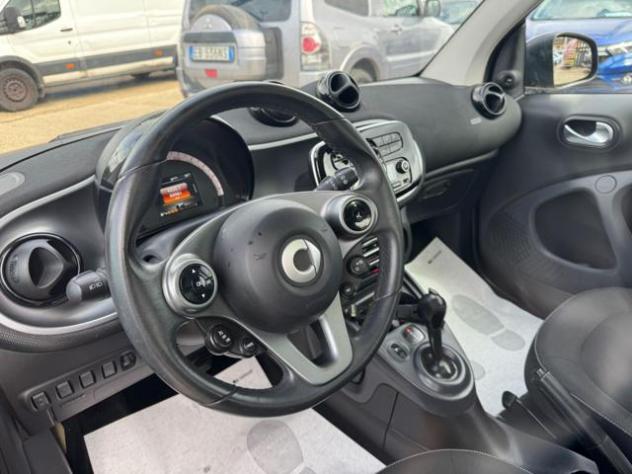 SMART ForTwo 1.0cc 71cv AUTOMATICA TETTO PANORAMICO rif. 24229892 - Foto 5