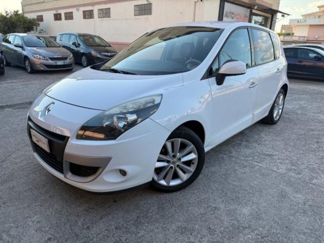 RENAULT Scenic X-Mod 1.5 dCi 110CV EDC Luxe rif. 23832548 - Foto 3