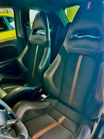 Abarth 695 1.4 t-jet 70th 180cv - Foto 19