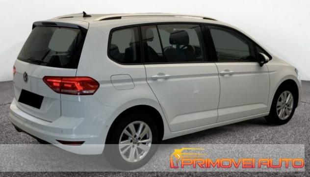 VOLKSWAGEN Touran 2.0 TDI 150 CV SCR DSG Comfortline BlueMotion Tech rif. 19035051 - Foto 9