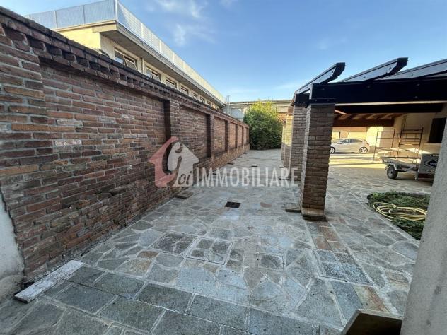 Villa Indipendente Finemente Ristrutturata con Cortile Privato - Foto 14