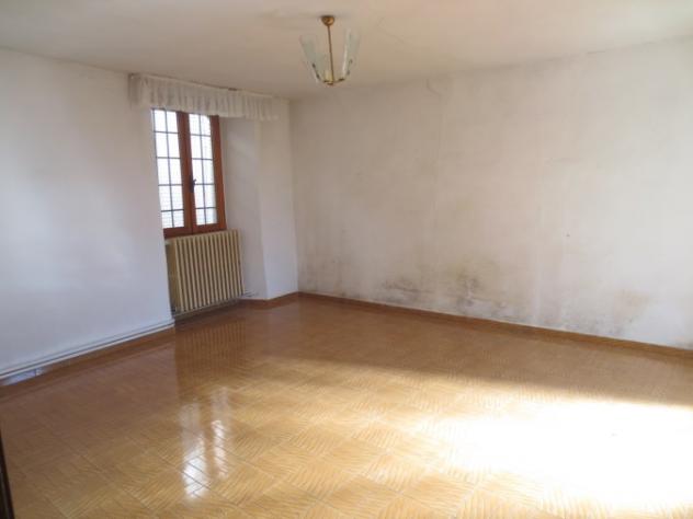 Verbania - ZONA UNCHIO VENDESI CASA INDIPENDENTE CON GIARDINO CONDOMINIALE - Foto 7