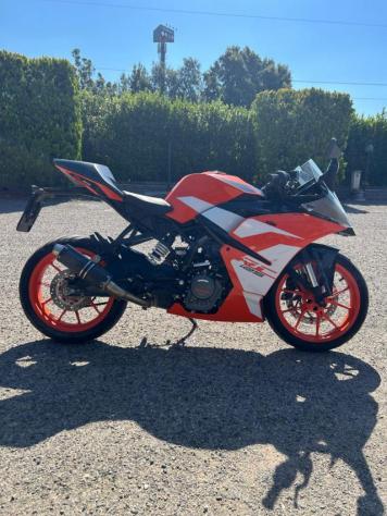 KTM RC 125 . rif. 23914587 - Foto 2