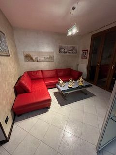 Divano POLTRONESOFÀ modello ANTIGONON rosso - Foto 3