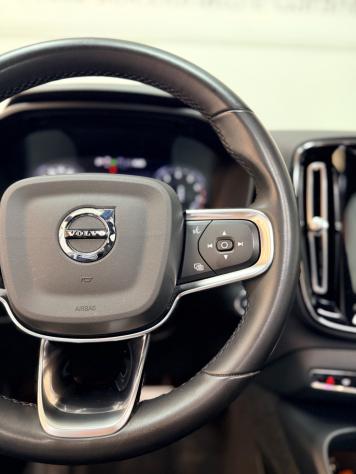 Volvo XC40 2.0 B4 mhev 197CV AWD Geartronic R-design 06/2021 - Foto 8