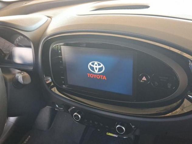 TOYOTA Aygo X 1.0 VVT-i 72 CV 5 porte Lounge Air rif. 23885378 - Foto 10