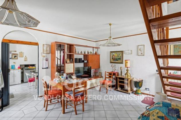 Casa indipendente di 150 m² con 3 locali in vendita a Dumenza - Foto 9