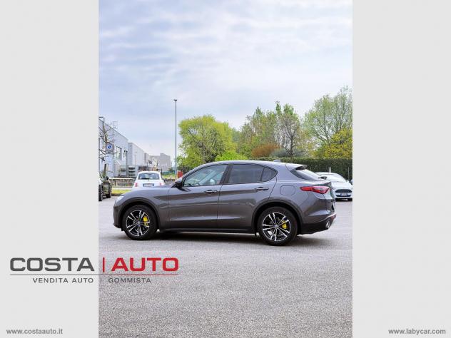 ALFA ROMEO Stelvio 2.2 T.diesel 190 CV AT8 Q4 Exec. - Foto 4