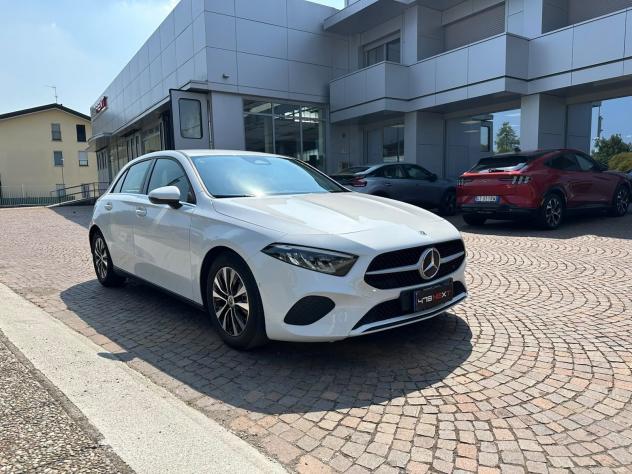 Mercedes-Benz Classe A A 180 d Automatic Advanced - Foto 8