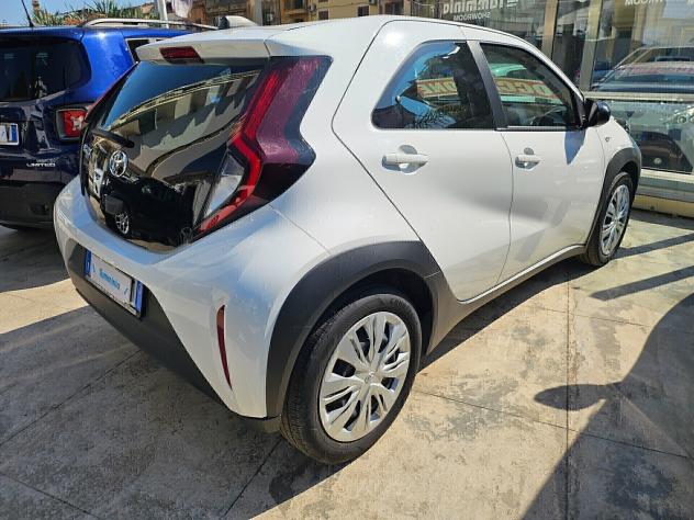 Toyota Aygo X 1.0 VVT-i 72 CV 5 porte 09/2022 - Foto 5