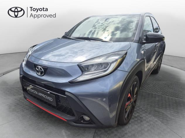 Toyota Aygo X 1.0B (72 CV) Undercover