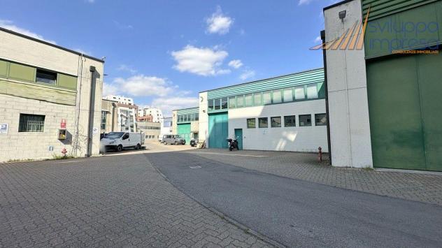 CAPANNONE IN QUARTIERE ARTIGIANALE IN VENDITA A MILANO - Foto 16