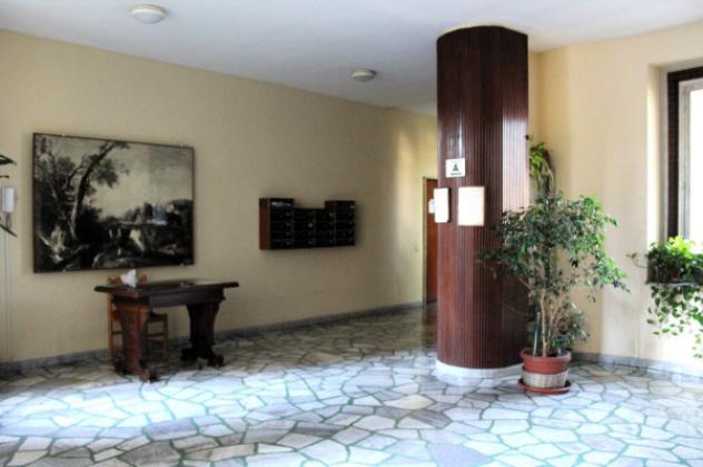 Appartamento di 60 m² con 2 locali e box auto in vendita a Milano - Foto 5