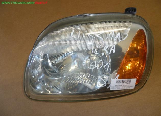 PROIETTORE S. VETRO LUCIDO/FAN. ARANCIO NISSAN MICRA (K11E)  Parti elettriche  Fanaleria  Proiettori  Proiettore ant. NISSAN - MICRA - 01-08-2000 - 01