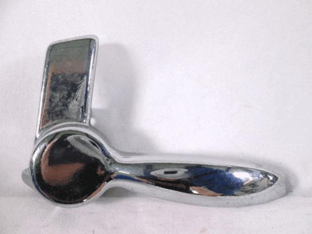 GALLETTO CHIUSURA DEFLETTORE VOLETTO LATO DESTRO FIAT 645 682 690 662 RICAMBIO NUOVO