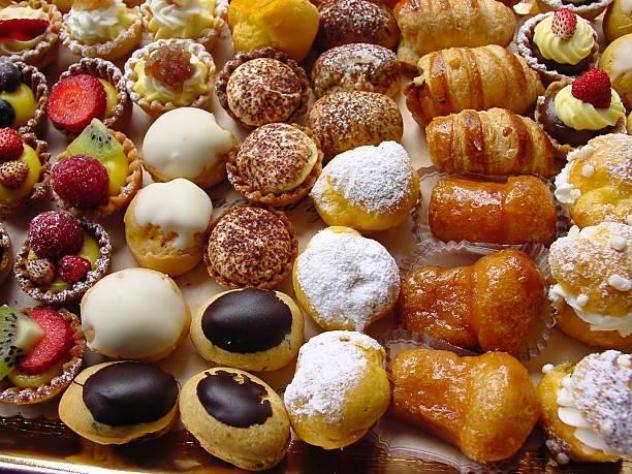 negozio in vendita a Carrara