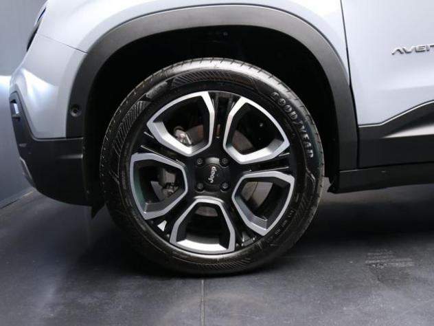 JEEP Avenger 1.2 Turbo 100CV(110CV) e-Hybrid Summit E-DCT 6 rif. 24122223 - Foto 5