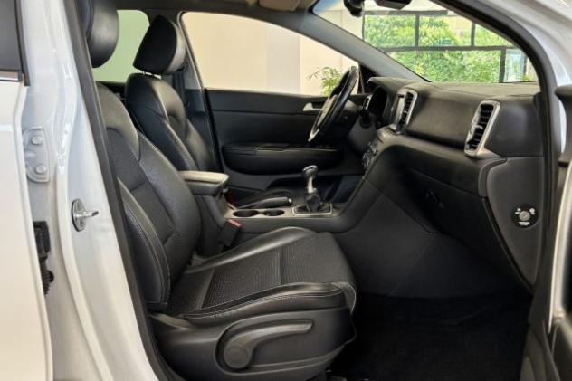 KIA Sportage 1.7 CRDI 2WD Class rif. 23829583 - Foto 8