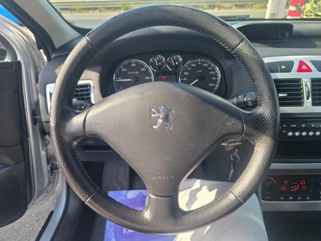 Peugeot 307 1.6 16V HDi 90CV 5p. D-Sign - Foto 8