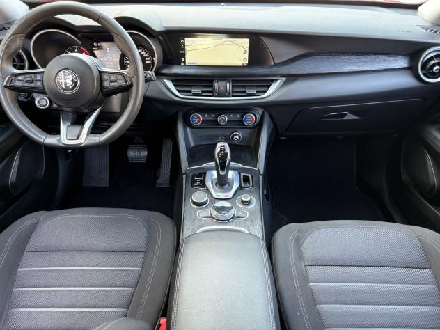 ALFA Stelvio Q4 2.2Mjt S&S Bus. 190Cv AT8 11-2021 - Foto 4