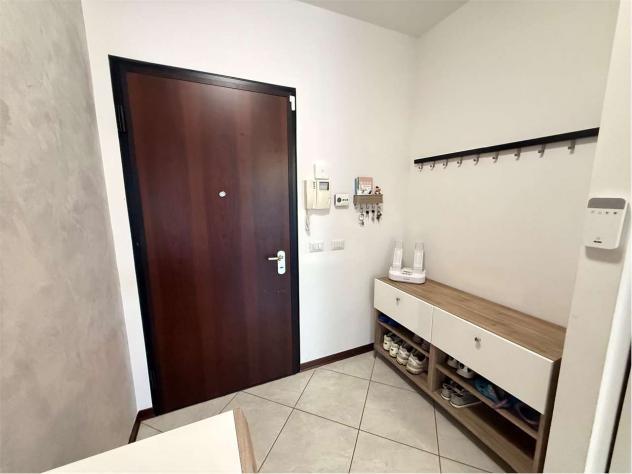 V0321 - BOMPORTO, A 300MQ DAL CENTRO, MAISONETTE CON AMPIO GIARDINO, SPAZIOSA ZONA GIORNO, 2 CAMERE, 2 BAGNI - Foto 6