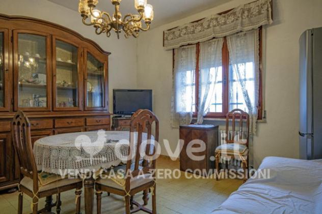 Casa indipendente di 270 m² con più di 5 locali e box auto in vendita a Ferrara - Foto 4