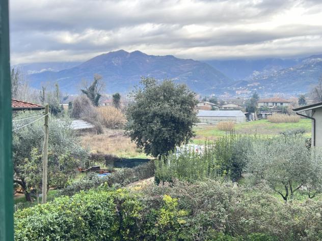 Porzione di casa in vendita a Massa - Foto 3