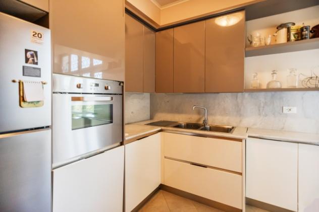 Elegante appartamento in Viale Ionio semi arredato - Foto 2