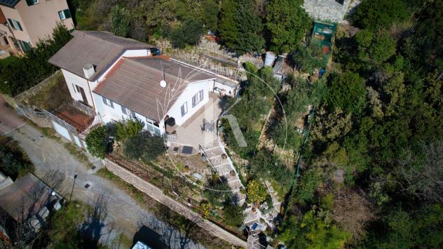 Villa a schiera in vendita a Vezzi Portio