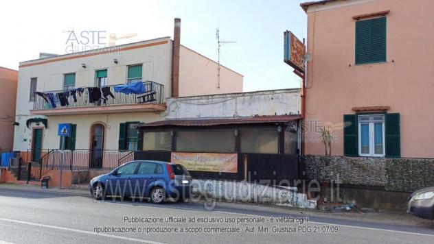 IMMOBILI-IMMOBILE COMMERCIALE-Via Aurelia Nord, 18/B