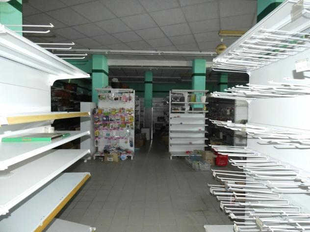 Locale commerciale in affitto a Genova - Foto 6