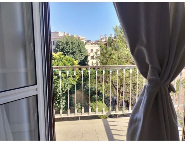 Garbatella – Bilocale luminoso con balcone e affaccio nel verde ad € 1200 - Foto 7