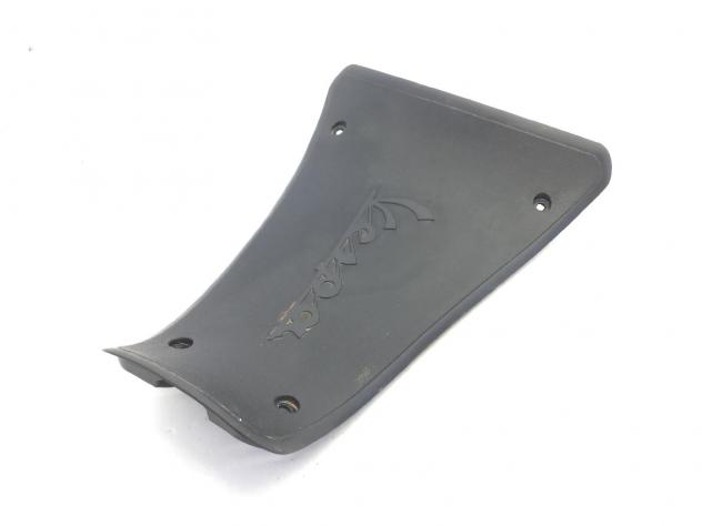 PIAGGIO VESPA GTS SUPER HPE KM0 300 COPERCHIO TAPPO VANO BATTERIA 2020 2022