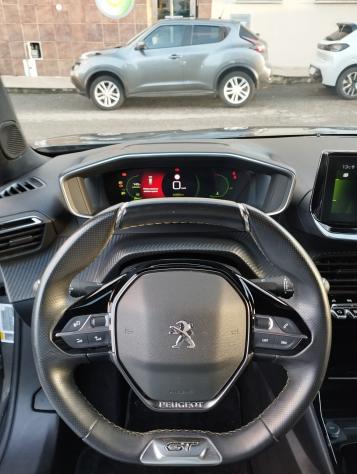 Peugeot 2008 BlueHDi 110 S&S GT - Foto 5