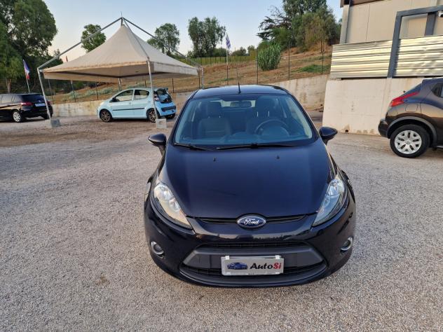 Ford Fiesta 1.6 TDCi 95CV 3p. Titanium Bs. - Foto 2