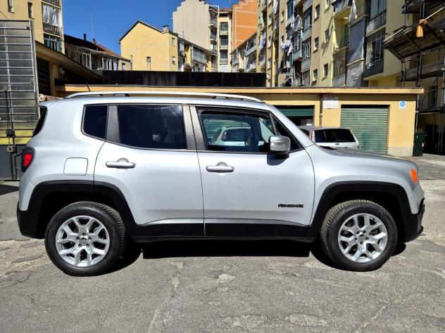 Jeep Renegade 2.0 Mjet 4X4 Limited 140cv 4WD - Foto 7