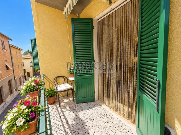 Appartamento piano primo, con ampio garage e orto - Foto 5