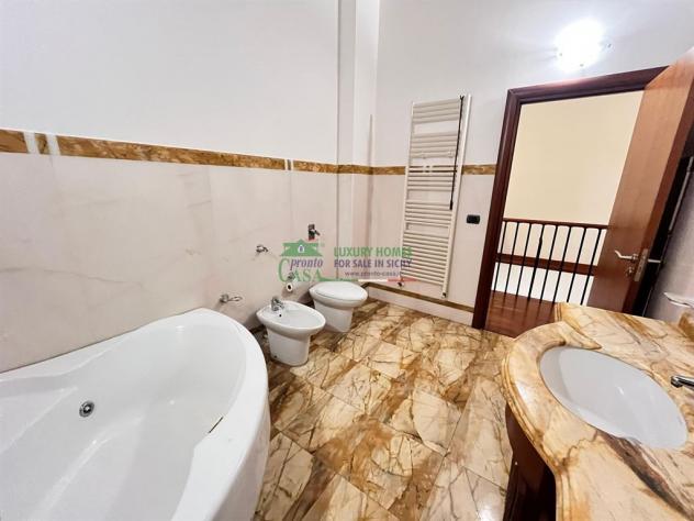 Rif:2701 - Vendesi elegante casa indipendente zona Sacro Cuore, Comiso - Foto 13