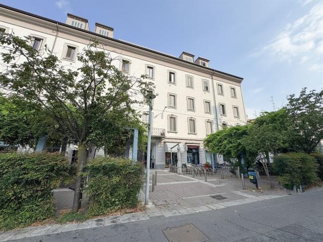 Bilocale a due passi dal centro comodo per stazione - Foto 14