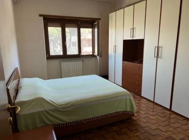 OSTIA LEVANTE TRILOCALE ARREDATO CON TERRAZZO PRIVATO - Foto 9