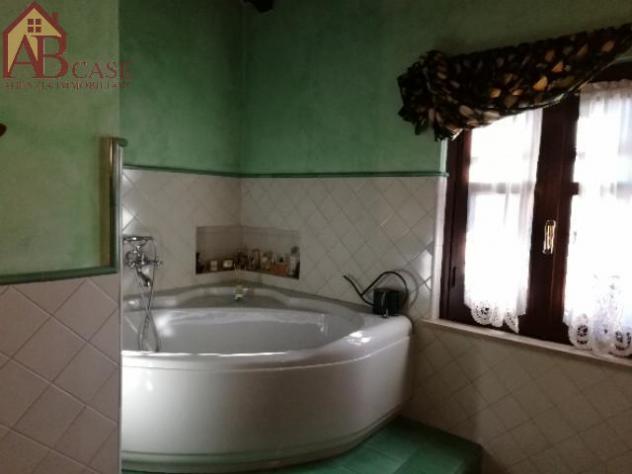 SPLENDIDO CASCINALE RISTRUTTURATO - Foto 16
