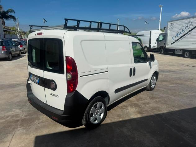 Fiat Doblo Dobl1.6 MJT 105CV PC-TN Cargo Lamierato SX - Foto 6